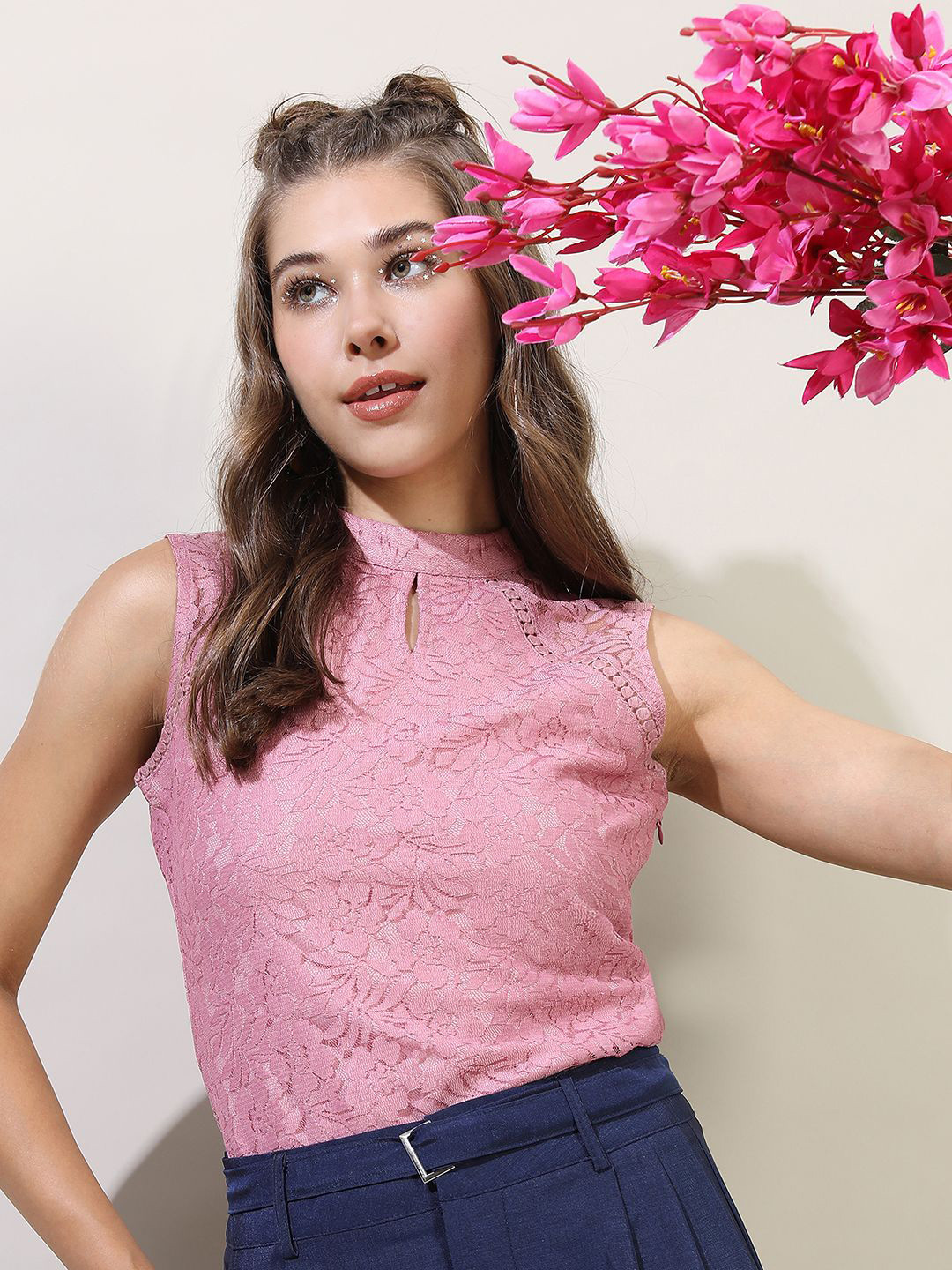 

Tokyo Talkies Floral Print Keyhole Neck Lace Top, Pink