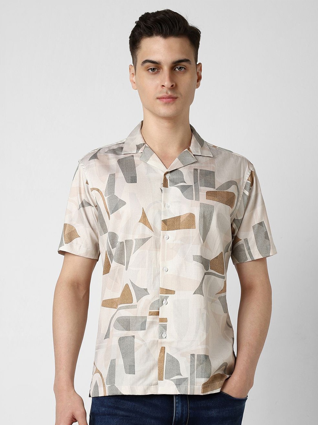 

V Dot Men Slim Fit Opaque Printed Party Shirt, Grey
