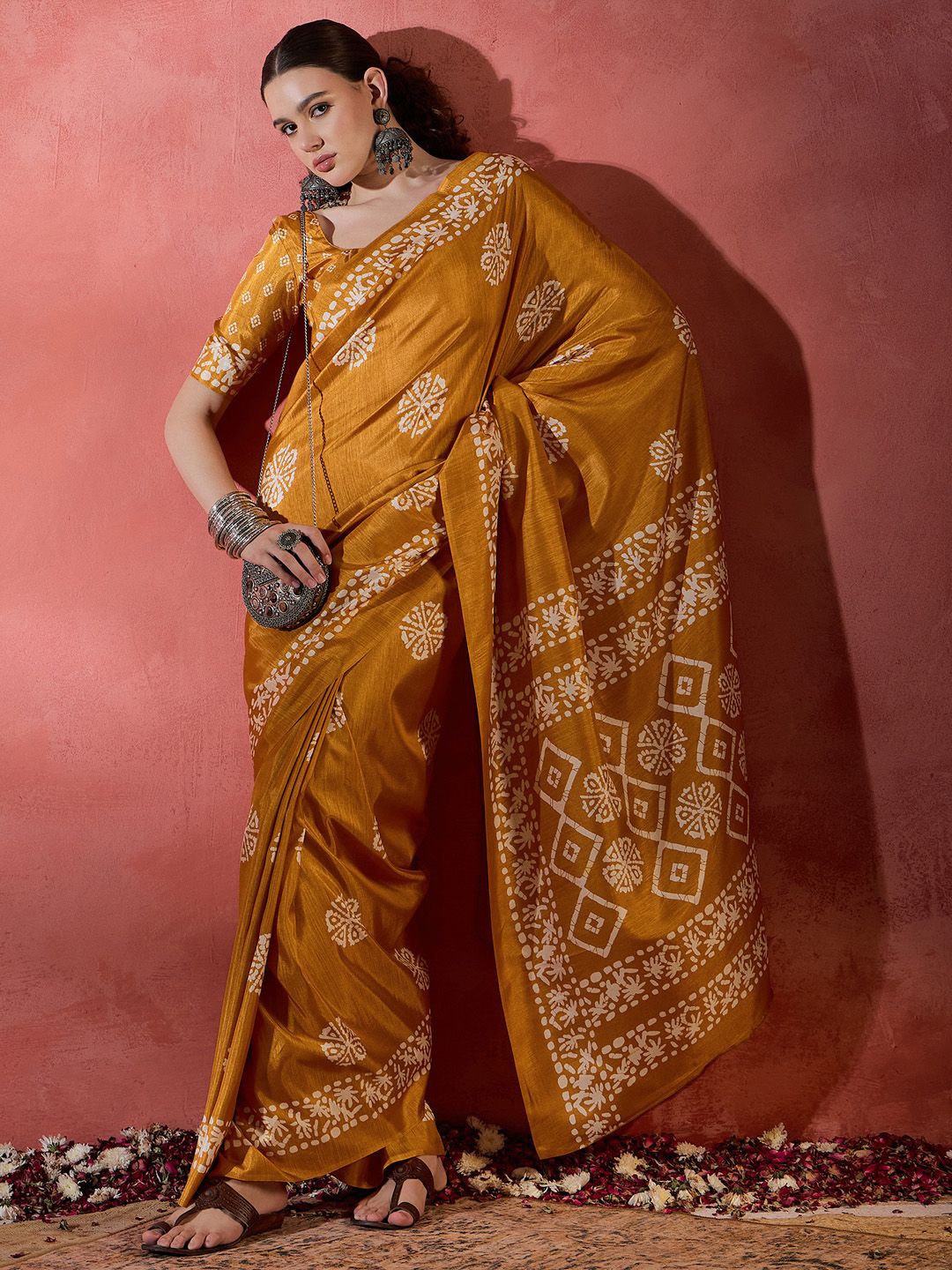 

Saree mall Ethnic Motifs Bagru Sarees, Mustard