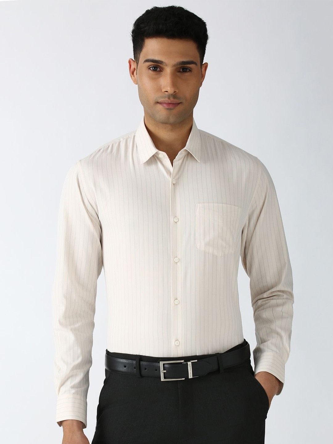

Peter EnglandMen Slim fit striped cotton formal shirt, Cream