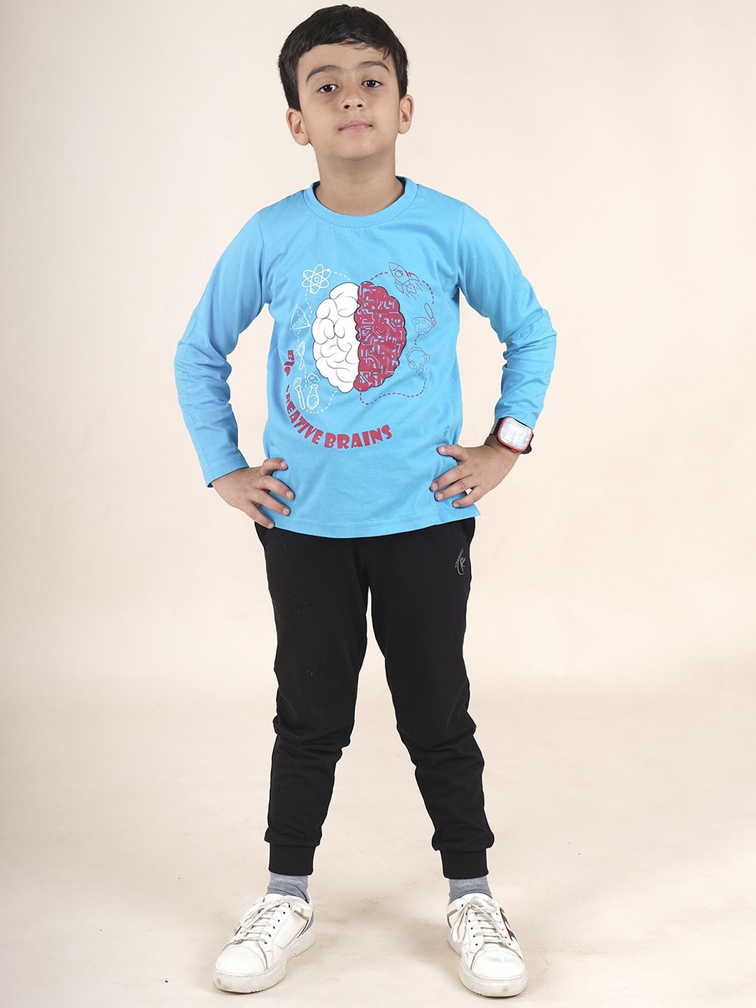 

KiddoPanti Boys Printed T-shirt, Blue