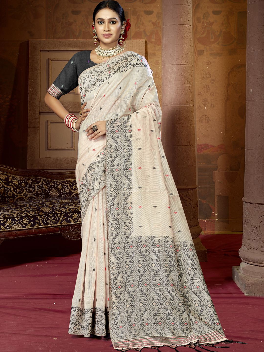 

SANGAM PRINTS Woven Design Zari Tussar Saree, Cream