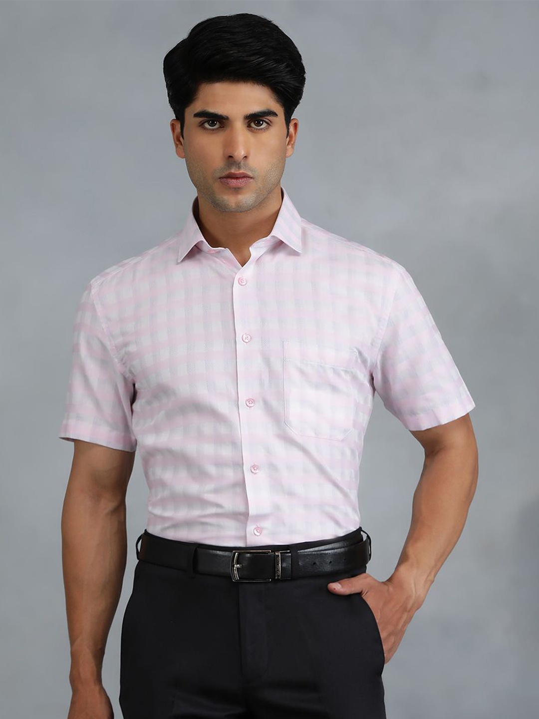 

Greenfibre Men Grid Tattersall Checks Opaque Checked Casual Shirt, Pink