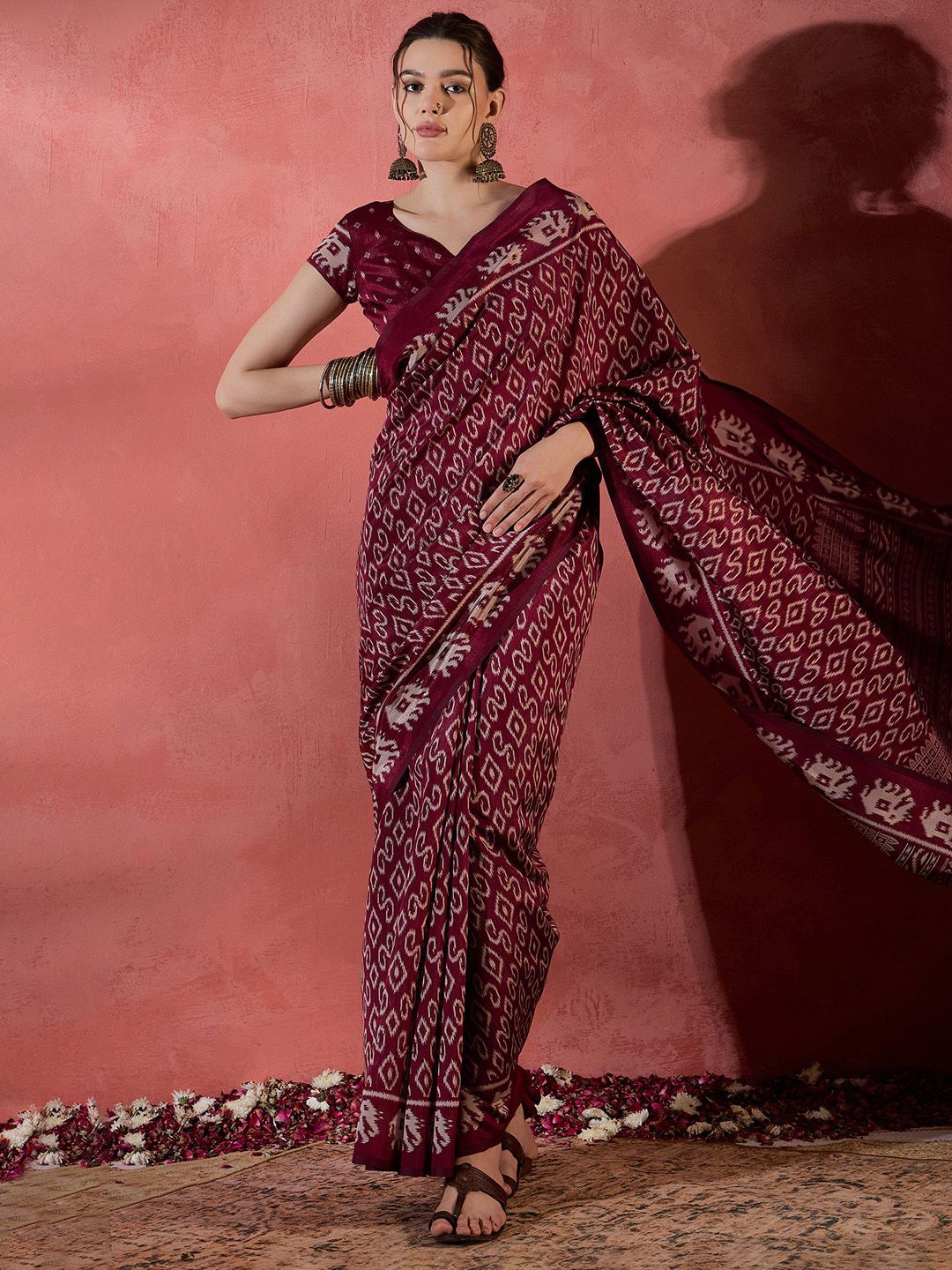 

Saree mall Ethnic Motifs Silk Blend Ikat Sarees, Maroon