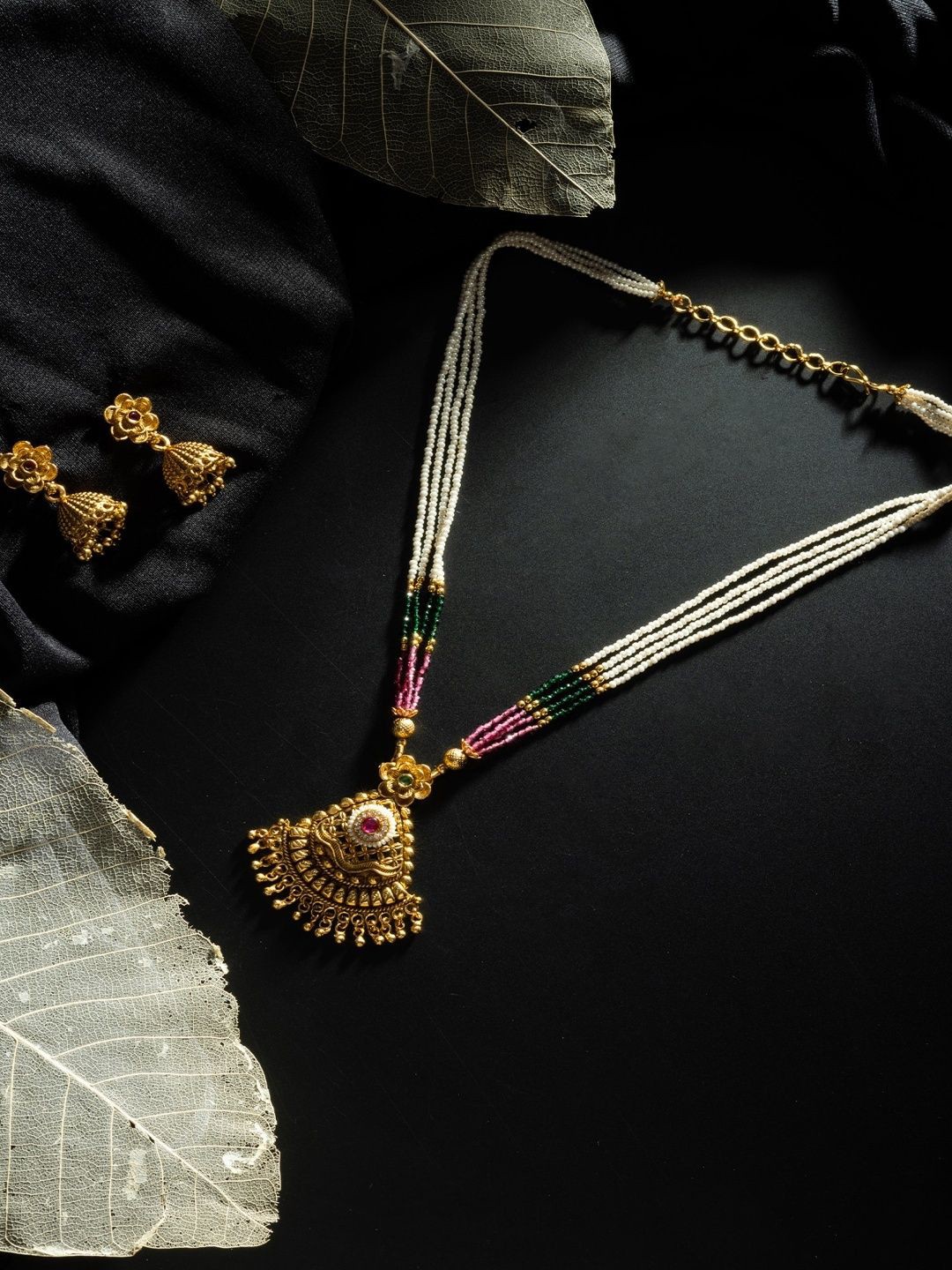 

Niscka 24K Gold-Plated Beaded Jewellery Set