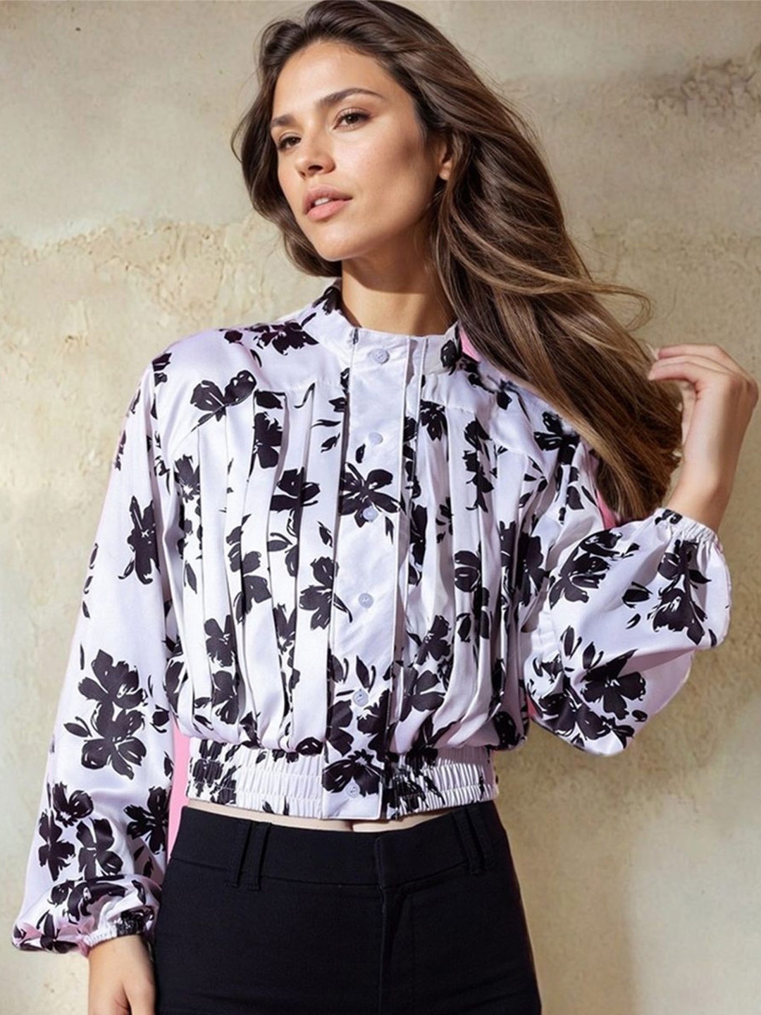 

HERSHEINBOX Women Floral Printed Round Neck Top, White