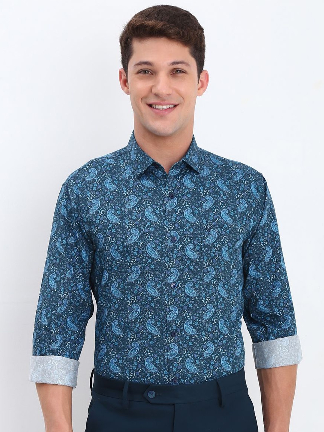 

Allen Solly Men Slim Fit Opaque Printed Formal Shirt, Blue