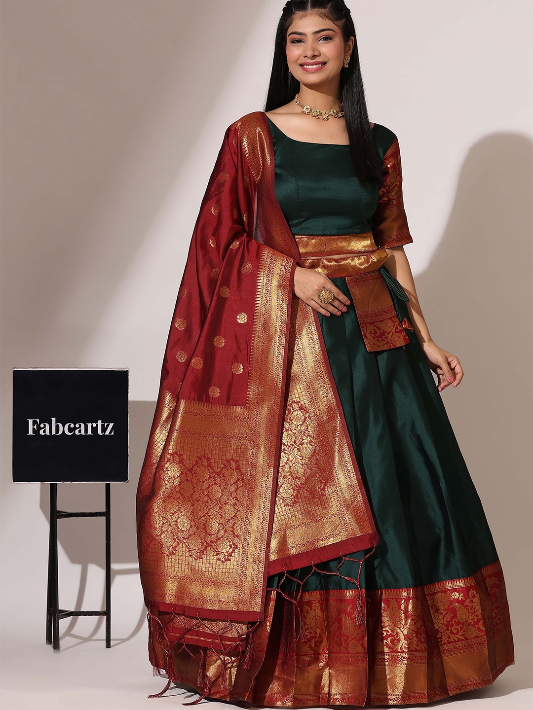 

Fabcartz Semi-Stitched Lehenga & Unstitched Blouse With Dupatta, Green