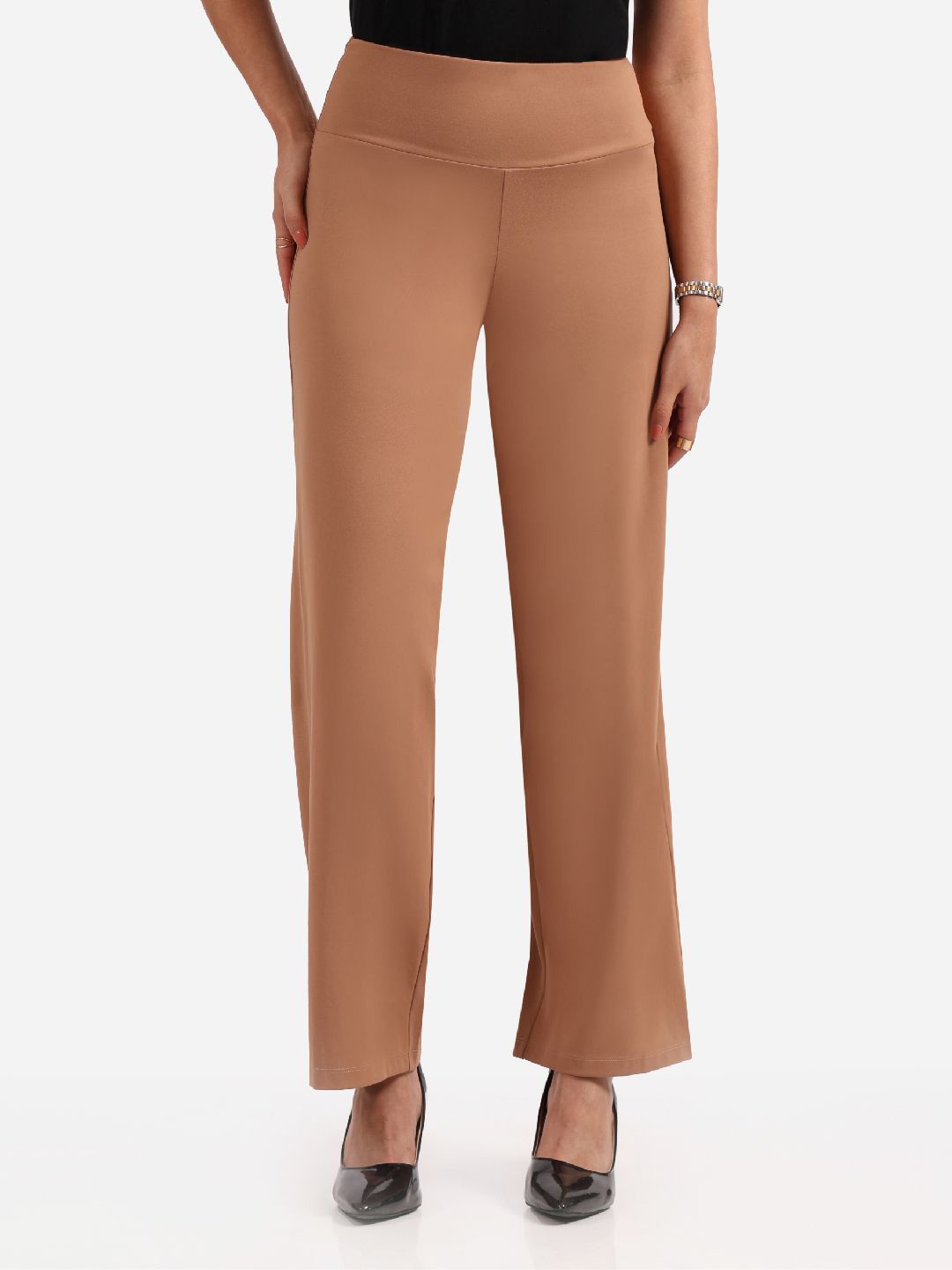 

Blissclub Women Loose Fit High-Rise Wrinkle Free Wide Leg Trousers, Camel brown