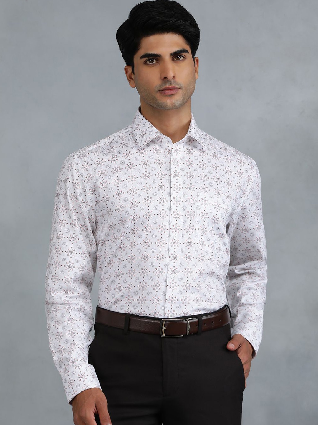 

JADE BLUE Men Floral Opaque Printed Casual Shirt, White