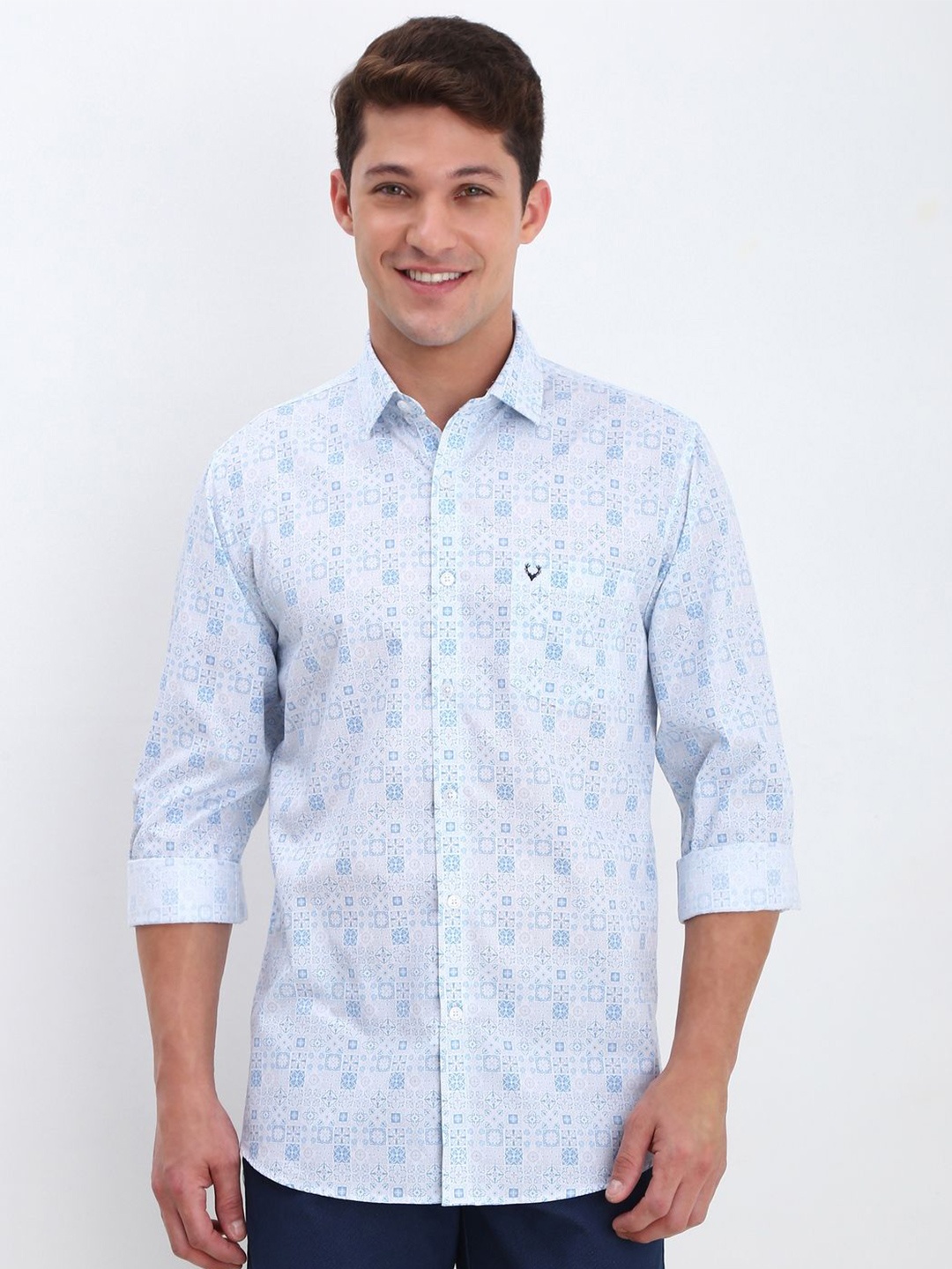 

Allen Solly Men Slim Fit Floral Opaque Printed Casual Shirt, Blue