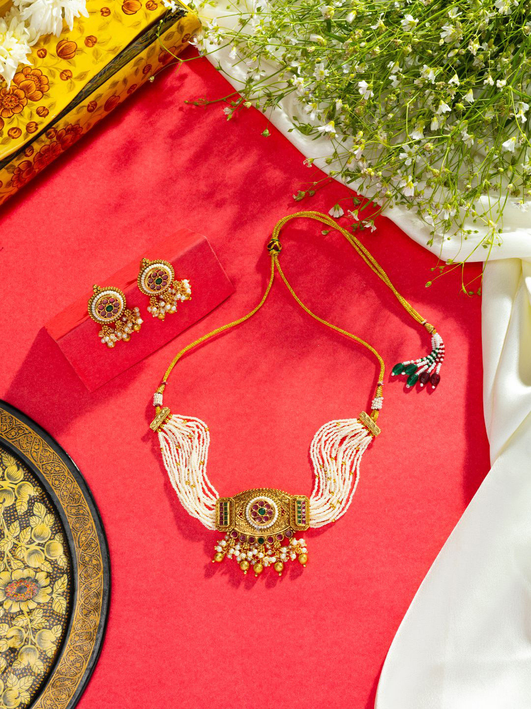 

Niscka Gold-Plated Beaded Jewellery Set