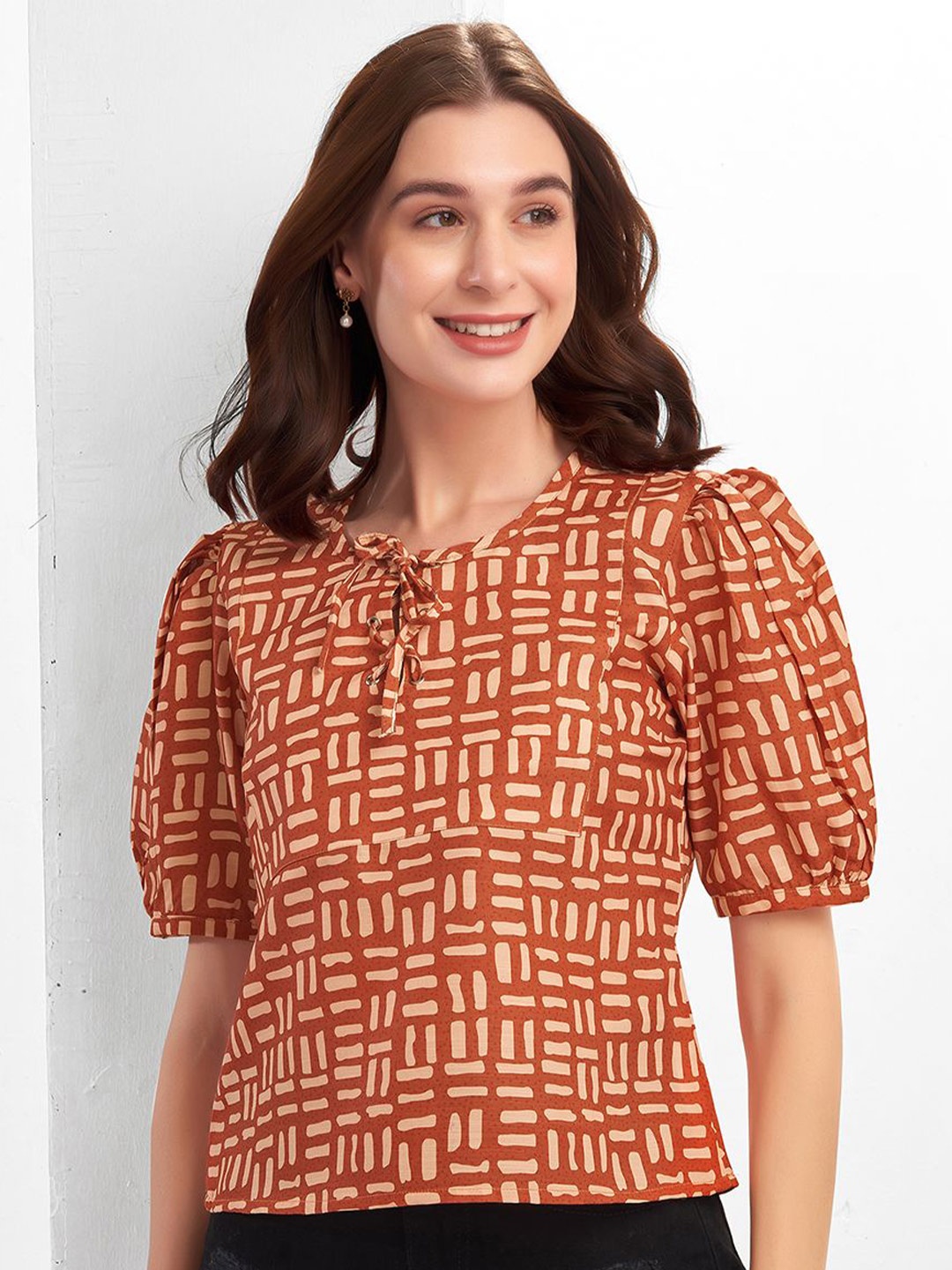 

Selvia Print Puff Sleeve Cotton Top, Brown