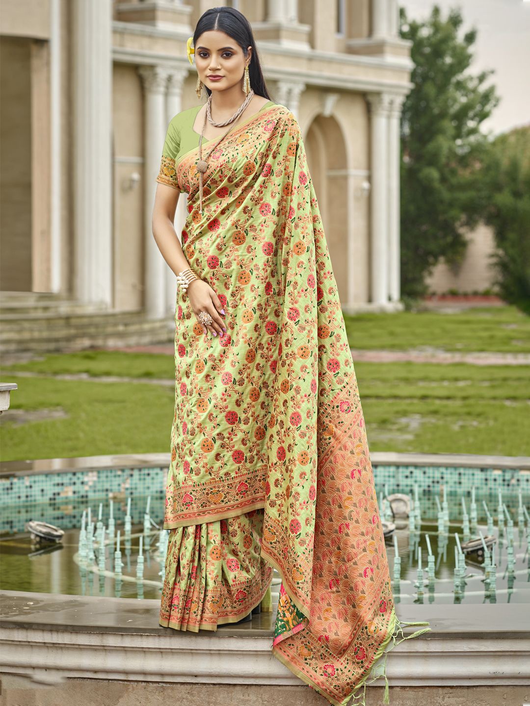 

SANGAM PRINTS Woven Design Zari Pure Silk Tussar Saree, Green
