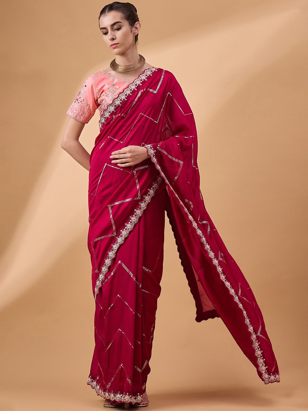 

MySilkLove Women Geometric Embroidered Saree With Embroidered Border, Red