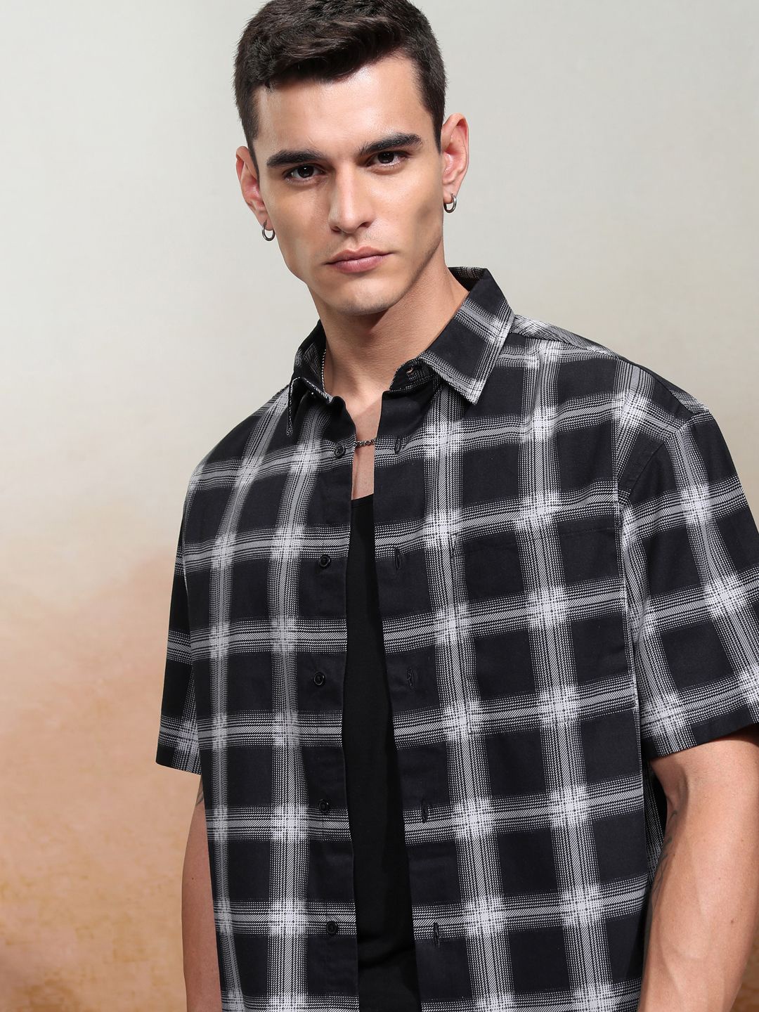 

HIGHLANDER Men Printed Checked Oversized Shirt, Black