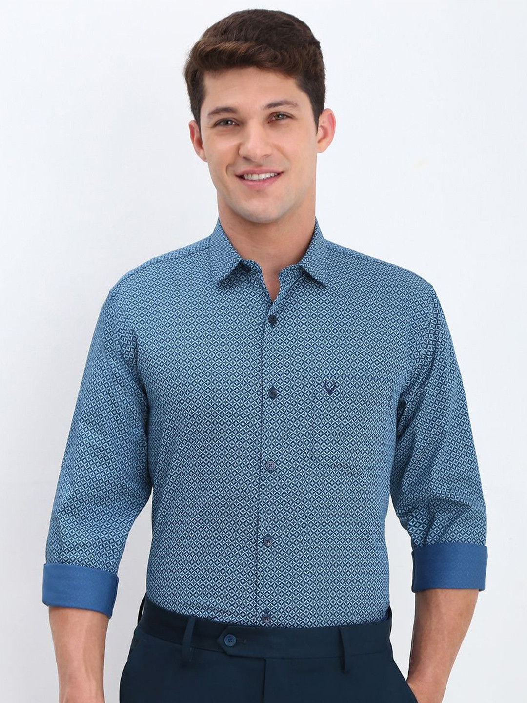 

Allen Solly Men Slim Fit Opaque Printed Formal Shirt, Blue
