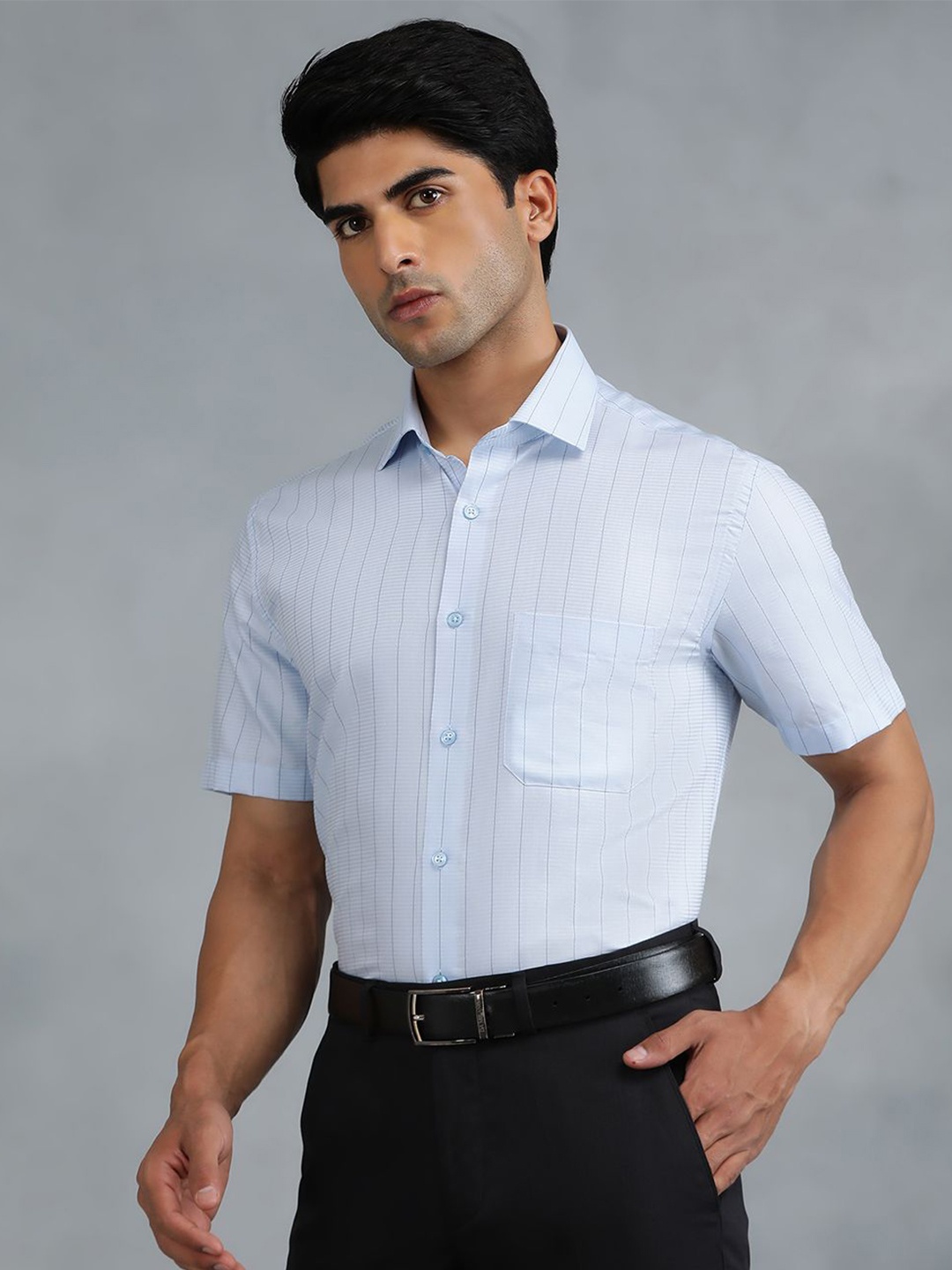 

Greenfibre Men Opaque Striped Casual Shirt, Blue