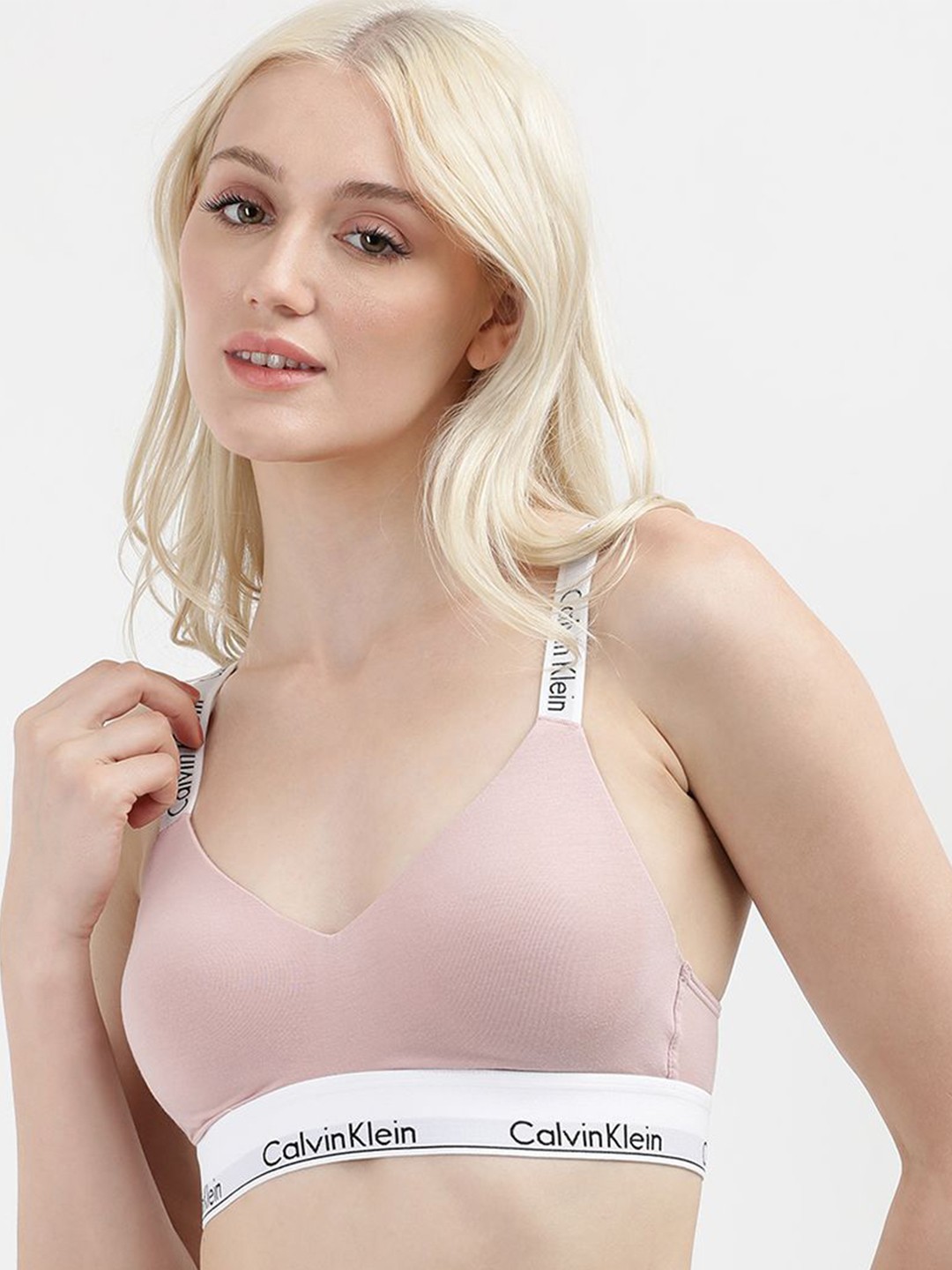 

Calvin Klein Underwear Bralette Bra Medium Coverage Lightly Padded, Pink