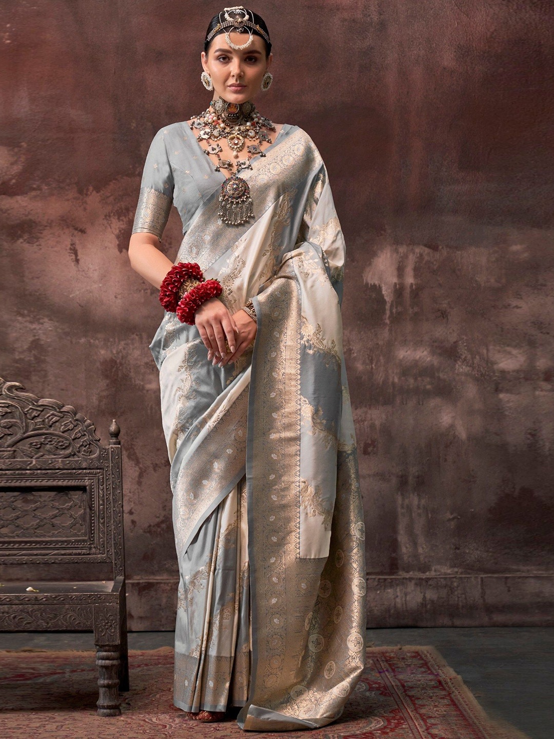 

MySilkLove Woven Design Zari Silk Banarasi Saree, Grey
