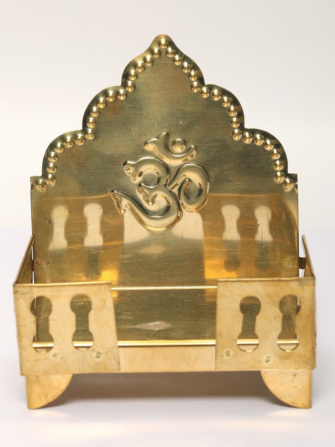 

Exotic India Brass Throne with Om, Gold