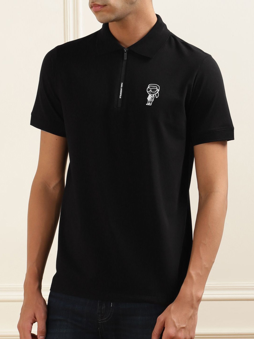 

Karl Lagerfeld Men High Neck Pockets T-shirt, Black
