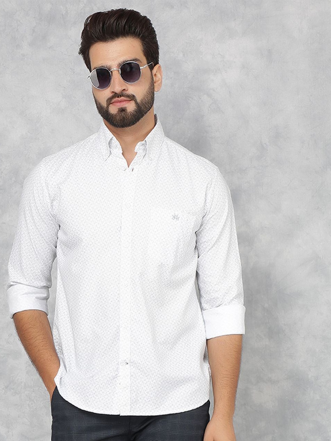 

Crimsoune Club Men Classic Slim Fit Floral Opaque Printed Casual Shirt, White