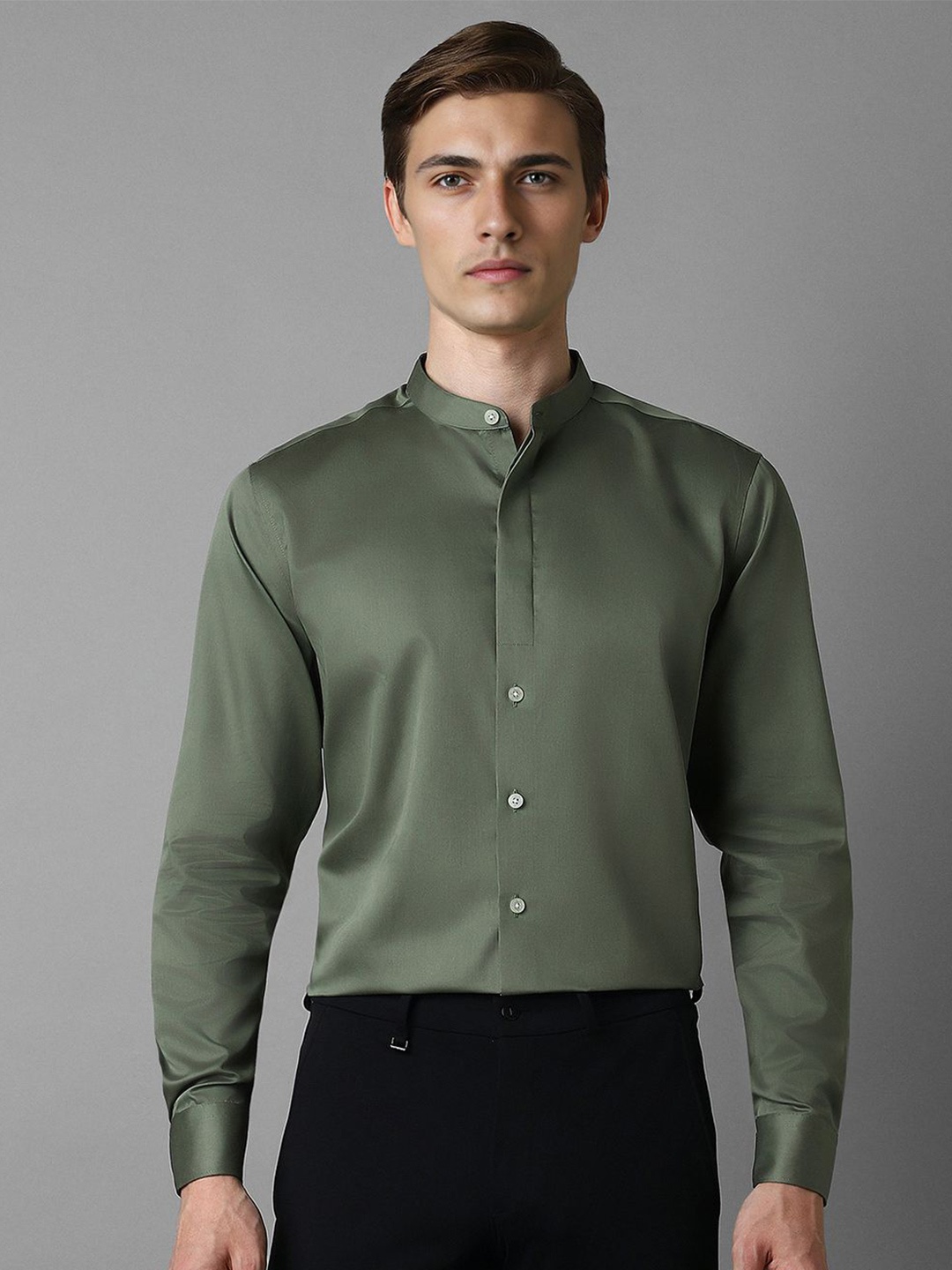 

Louis Philippe Men Slim Fit Opaque Formal Shirt, Olive