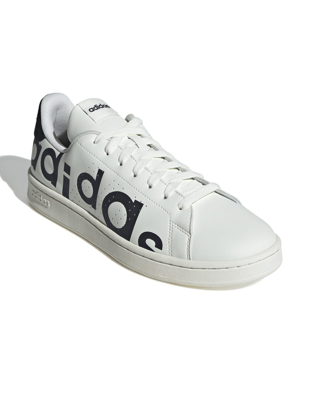 

ADIDAS ADVANTAGE Men Sports Shoes, White