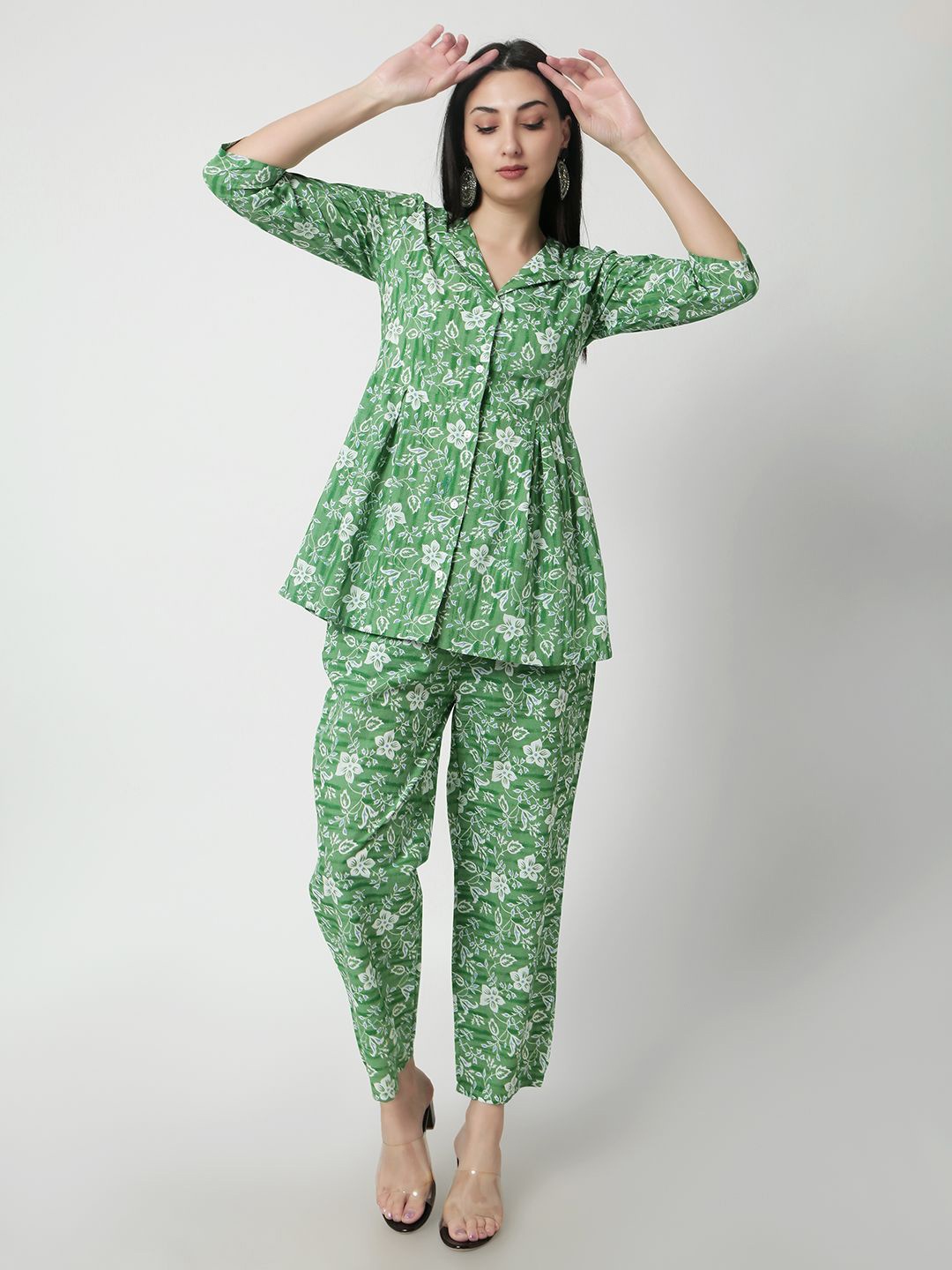 

JANAKDULARI CREATION Printed Pure Cotton Shirt With Trousers Co-Ords, Green