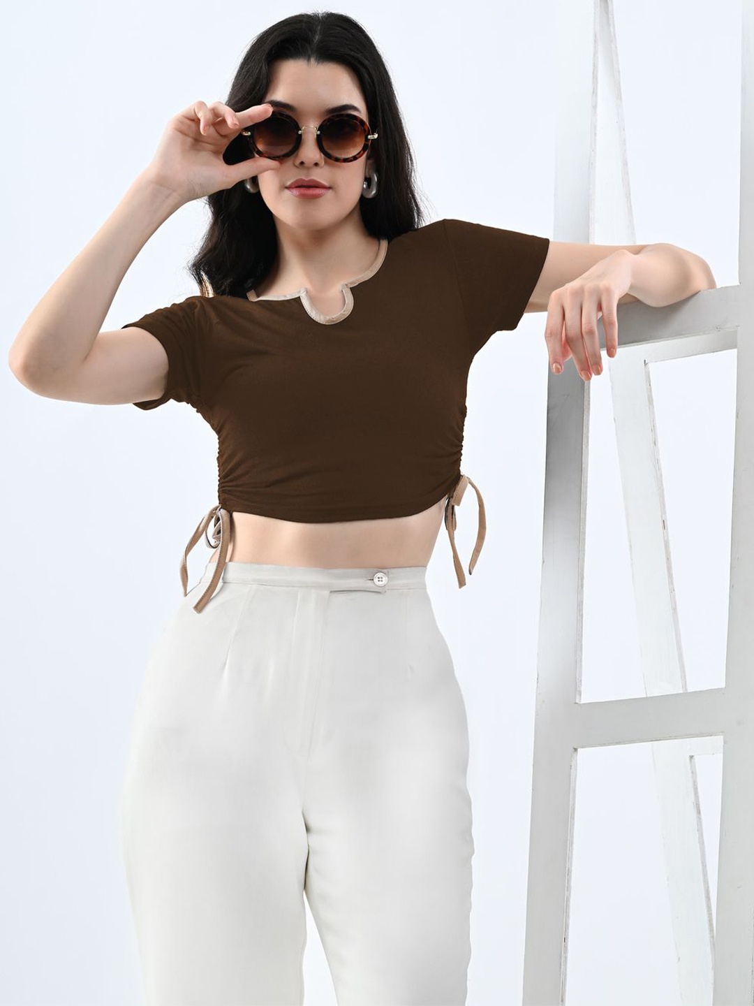 

CLAFOUTIS Cotton Crop Top, Brown