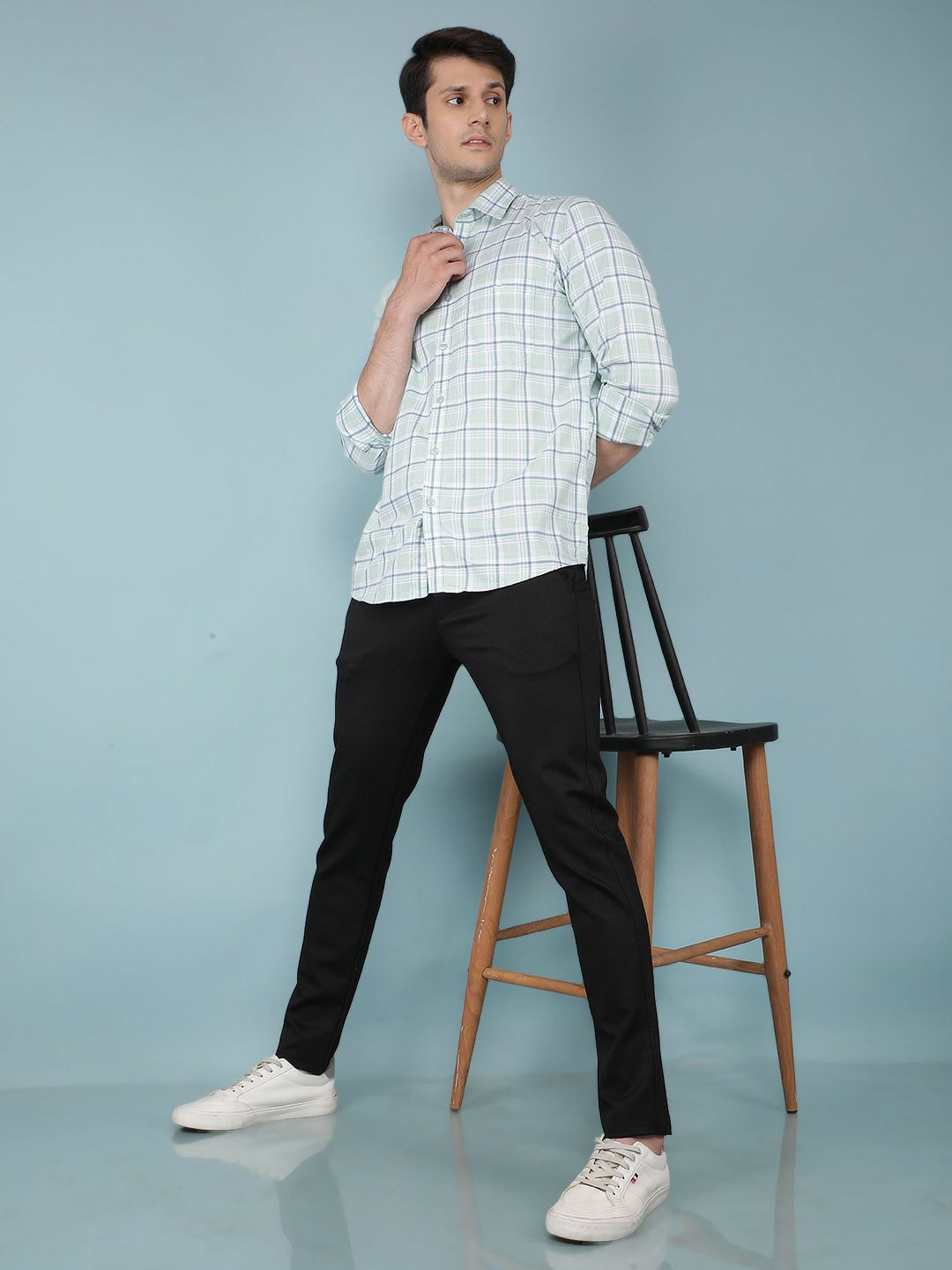 

Crimsoune Club Men Classic Slim Fit Grid Tattersall Checks Opaque Checked Casual Shirt, Green