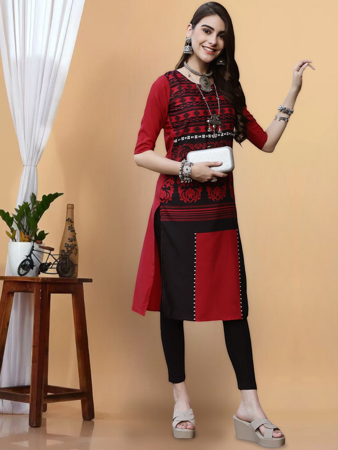 

7Threads Women Embroidered Cold-Shoulder Sleeves Floral Crepe Pathani Kurta, Multi