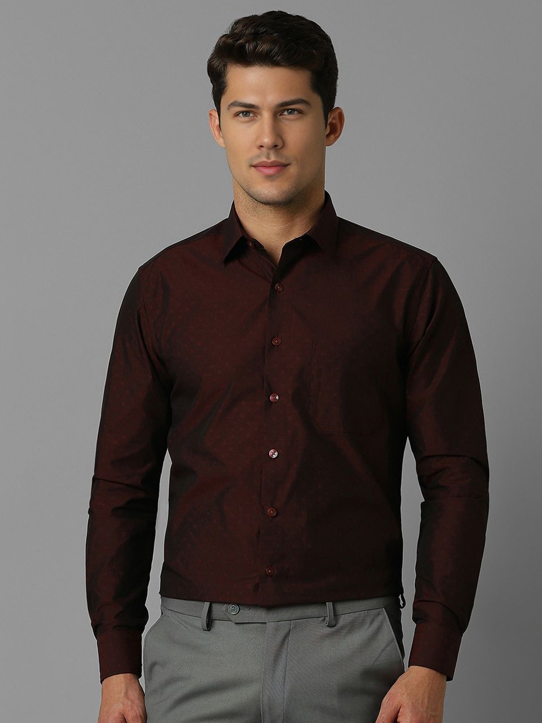 

Louis Philippe Men Slim Fit Floral Opaque Formal Shirt, Brown