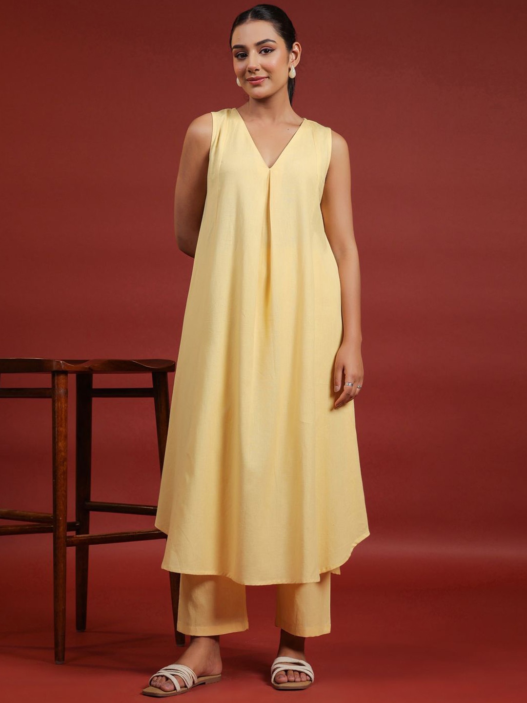 

anayna Women Solid Pure Cotton A-line Kurta with Trousers, Yellow
