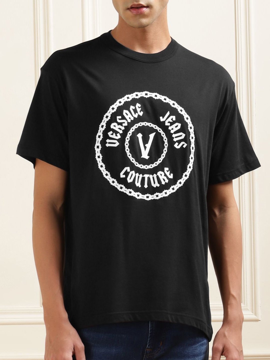 

Versace Jeans Couture Men Typography Printed T-shirt, Black