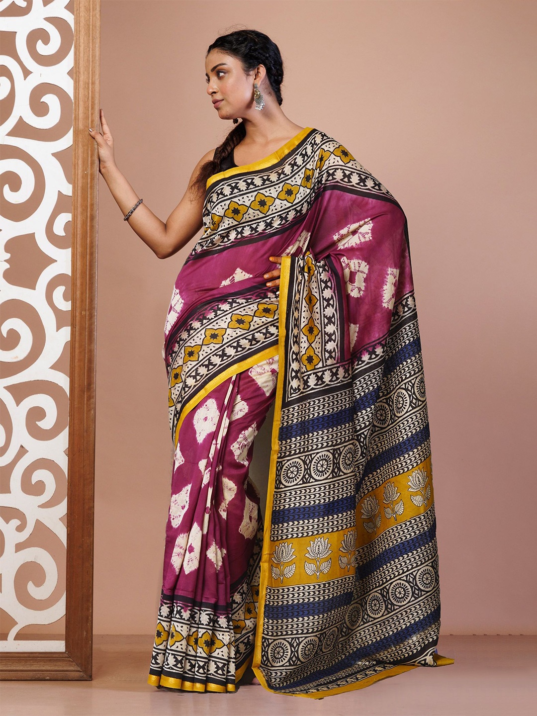 

Unnati Silks Ethnic Motifs Zari Silk Cotton Handloom Chanderi Saree, Purple