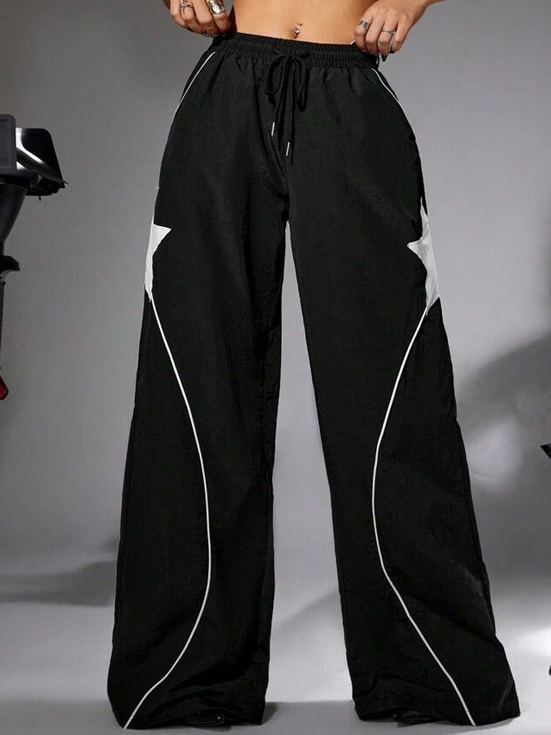 

TABADTOD Women Relaxed Loose Fit Trousers, Black