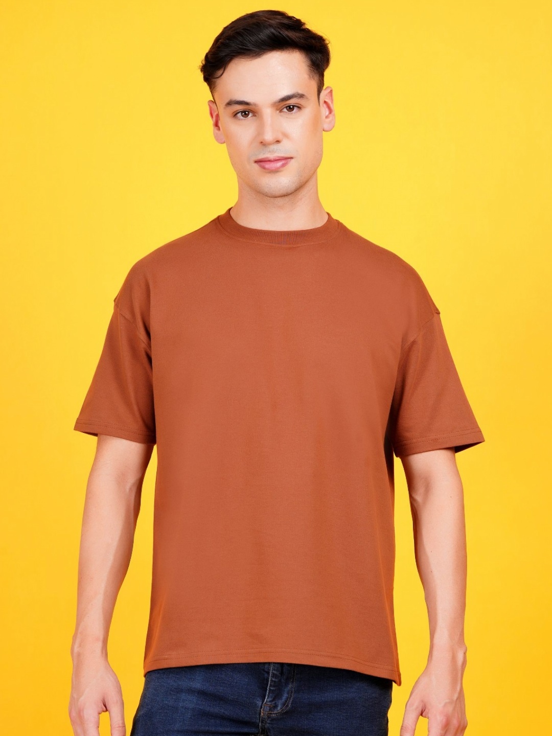 

DAFABFIT Men Applique T-shirt, Brown