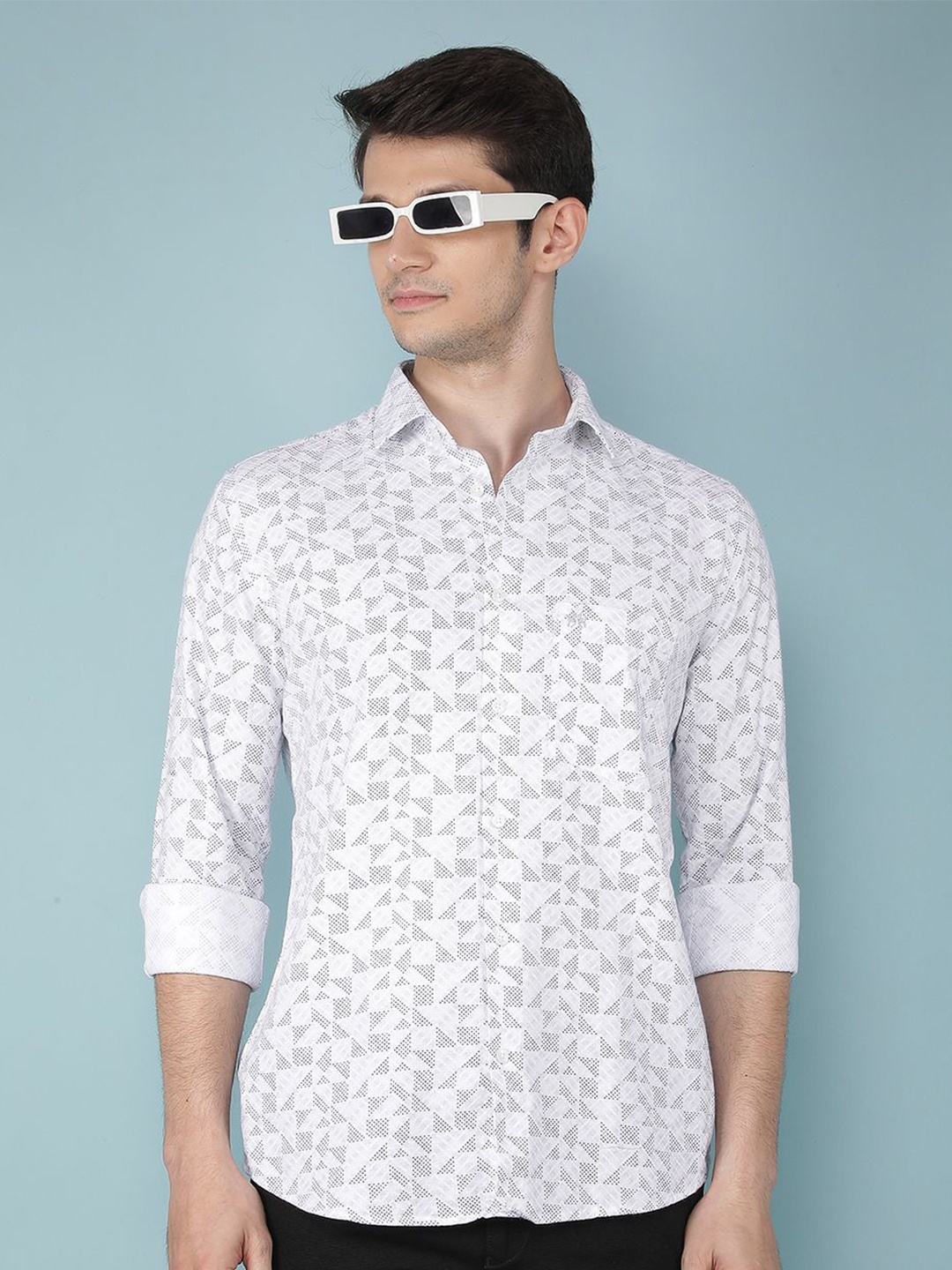 

Crimsoune Club Men Classic Slim Fit Floral Opaque Printed Casual Shirt, White