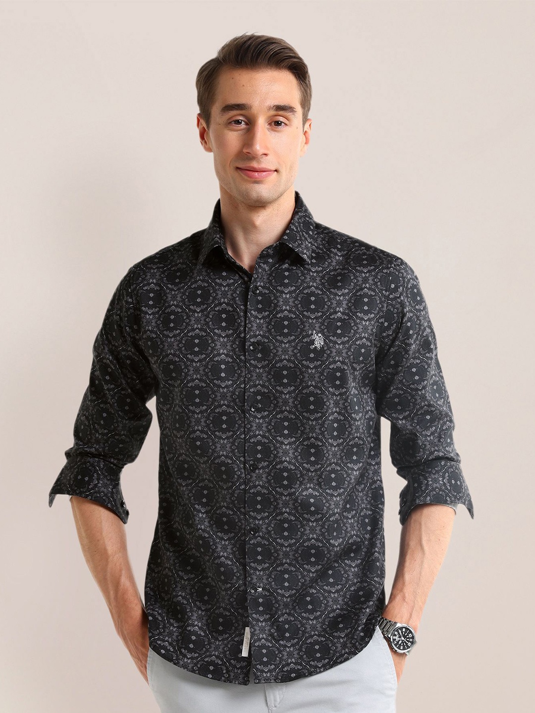 

U.S. Polo Assn. Men Classic Floral Opaque Printed Casual Shirt, Black