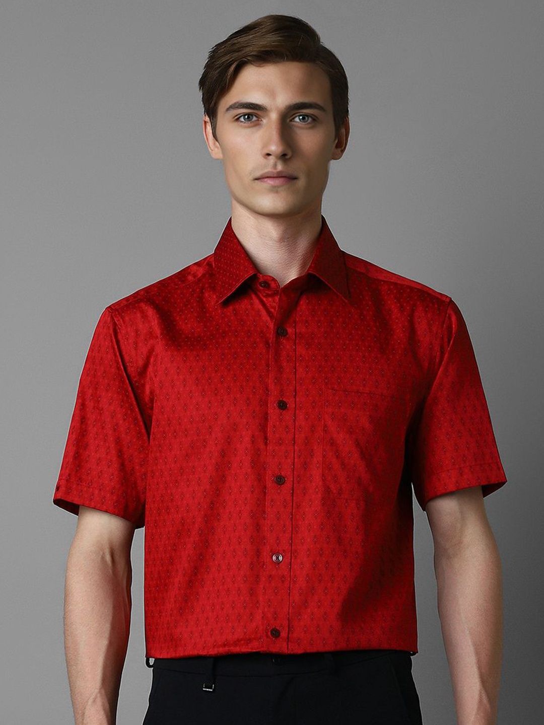 

Louis Philippe Men Classic Opaque Formal Shirt, Red