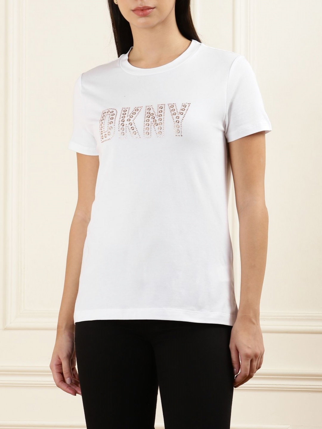 

DKNY Women Typography Applique T-shirt, White