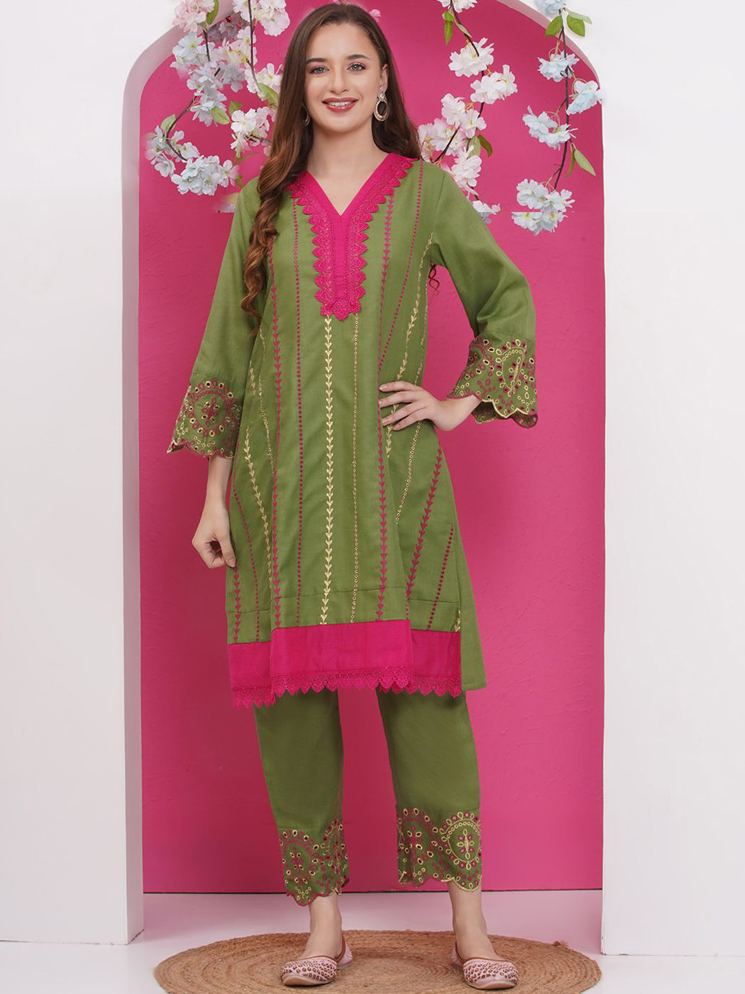 

Bhama Couture Women Floral Embroidered Regular Kurta with Palazzos, Green