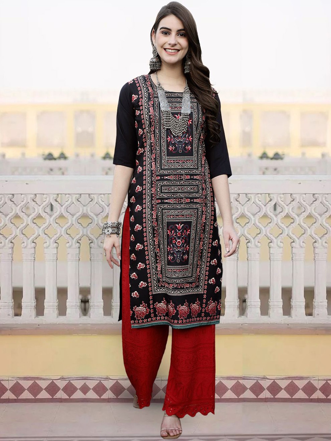 

7Threads Floral Printed Round Neck Straight Kurta, Black