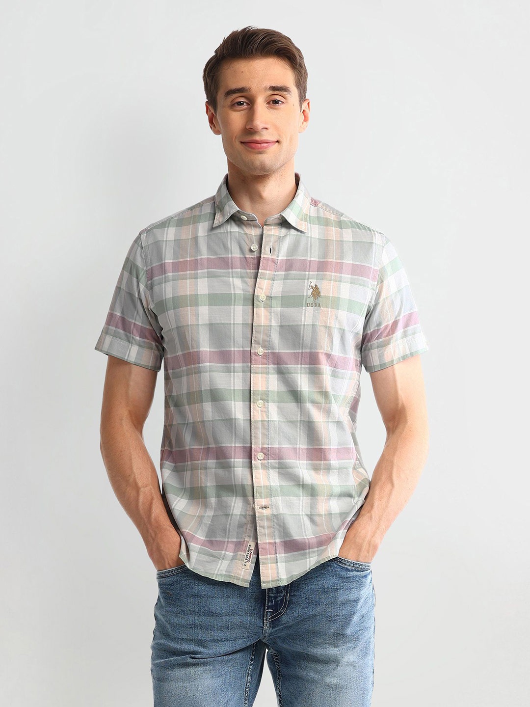 

U.S. Polo Assn. Denim Co. Men Classic Slim Fit Opaque Checked Casual Shirt, Grey
