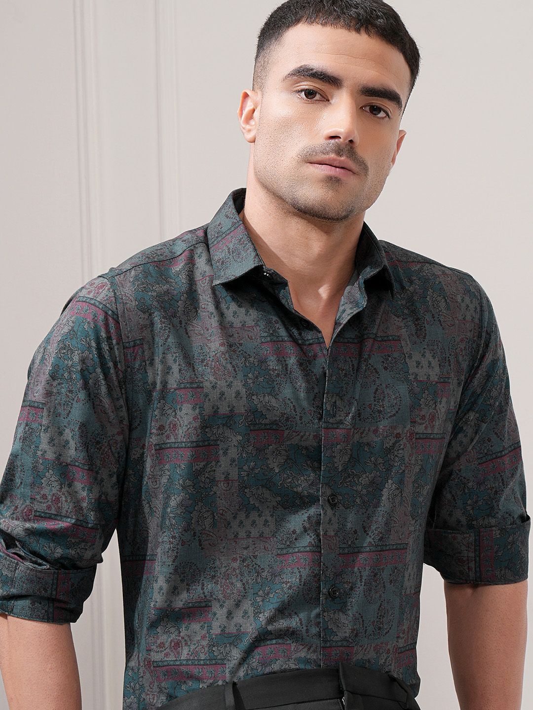 

LOCOMOTIVE Luxe Men Depths Melange Bandana Printed Occasion Slim Fit Shirt, Grey melange