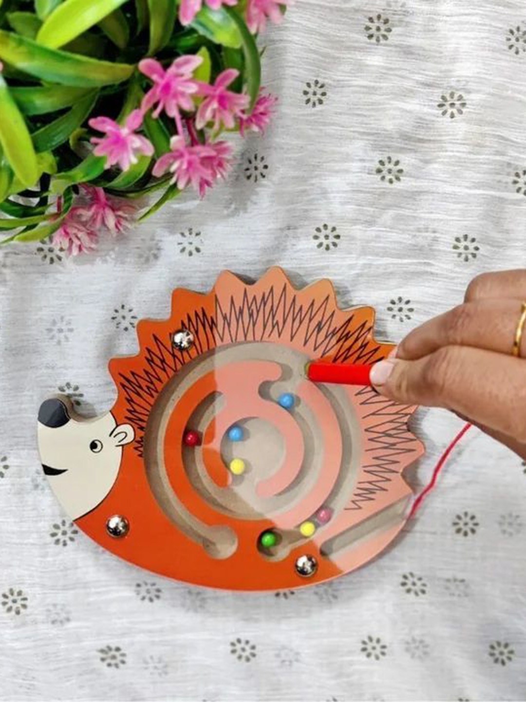 

BAESD Kids BPA Free Skill Development Hedgehog Maze Puzzle Game, Orange