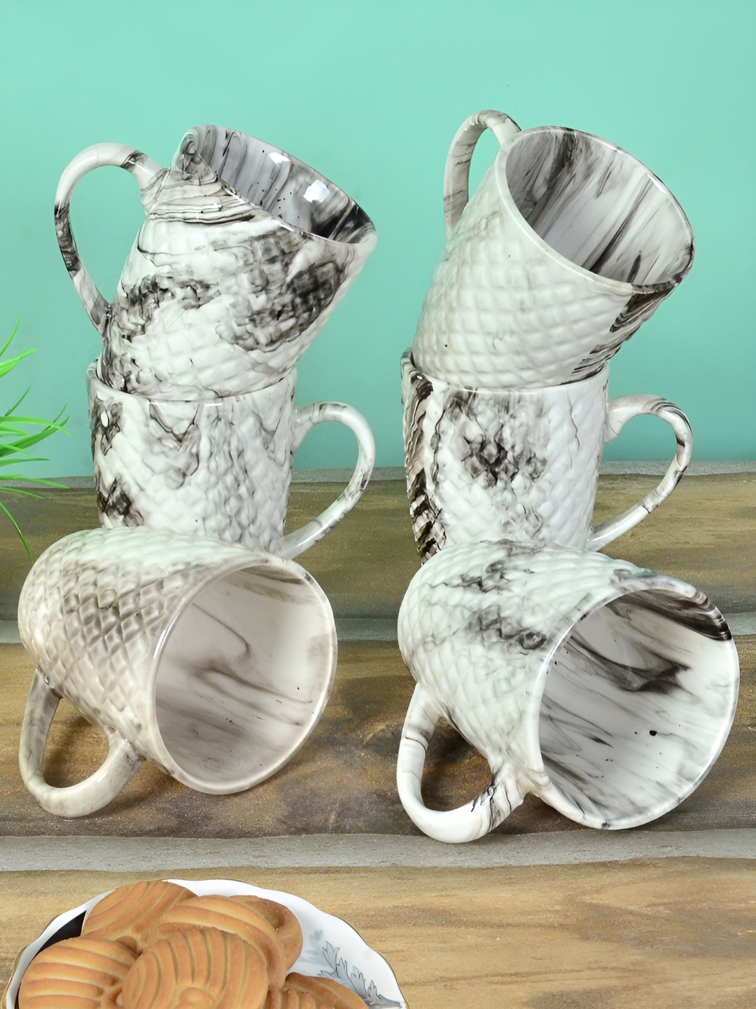 

FABINALIV Set of 6 White Handcrafted Ceramics Glossy Mugs