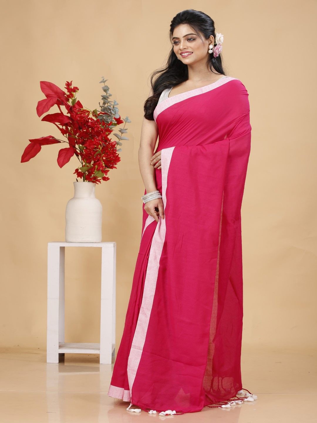 

Bong ButiQ Taant Saree, Pink